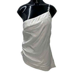 SNDYS Shai One-Shoulder Top • Size M • White • Asymmetrical Hem